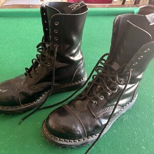 Men's Solovair Size US 10